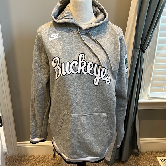 Nike brand Ohio State hoodie - Picture 1 of 4